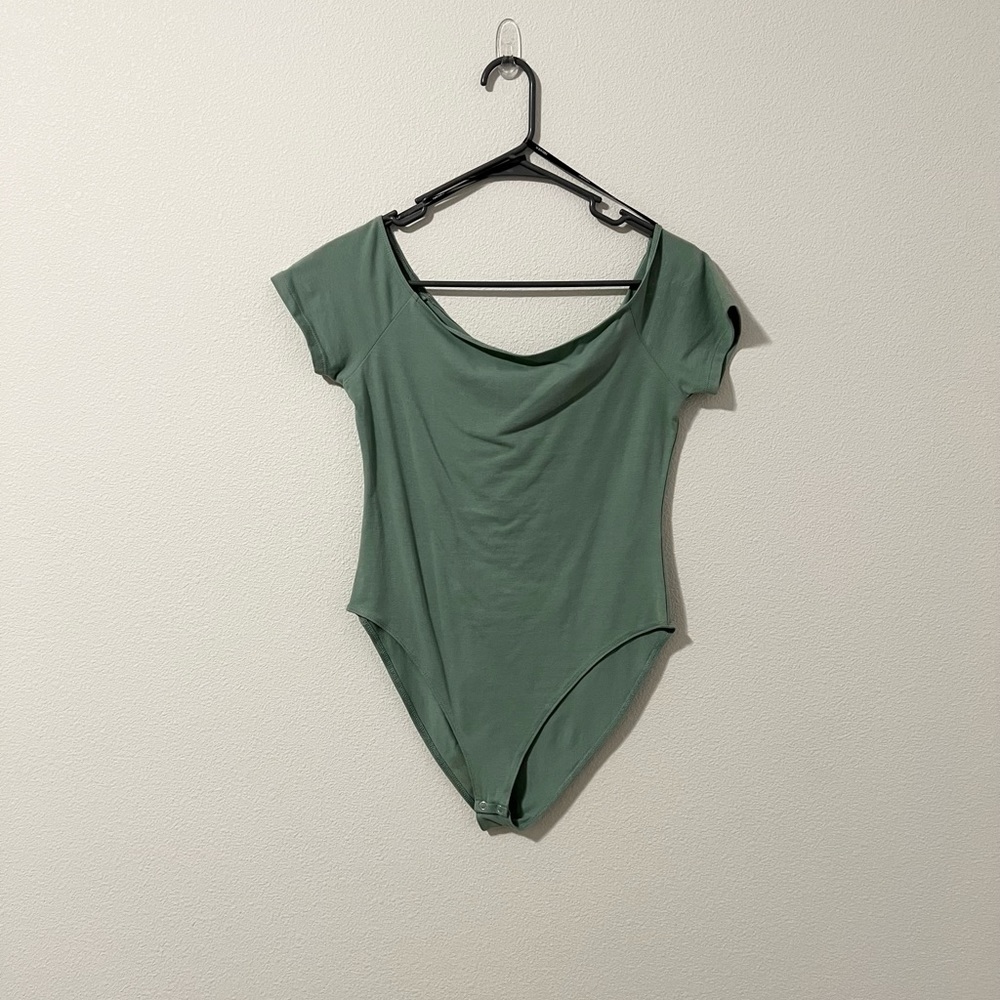 Forever 21 Bodysuit (Off the shoulder)